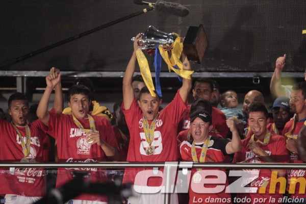 ¡Olimpia se corona campeón de Honduras!