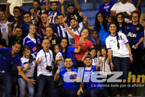 El ambiente en el estadio Olímpico con Honduras-Venezuela