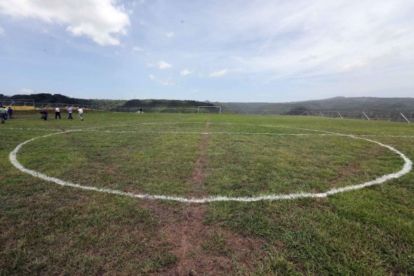 El precario Proyecto Gol de Honduras y el lujoso de Costa Rica