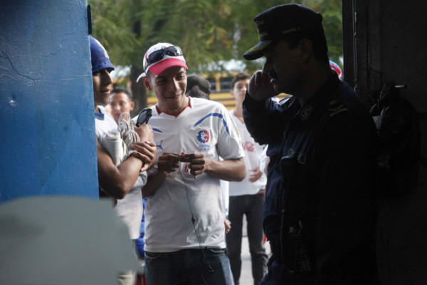 Ambiente en el estadio Morazán
