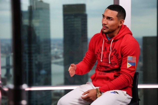 En medio del frío y de compras, Teófimo López arriba a Nueva York para noquear a George Kambosos