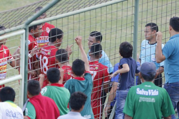 ¡Te sorprenderás! Imágenes que no viste por la TV en Jornada 4 de Liga Nacional