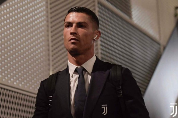 Así recibieron a Cristiano Ronaldo en su primer juego con la Juventus en el Allianz Stadium
