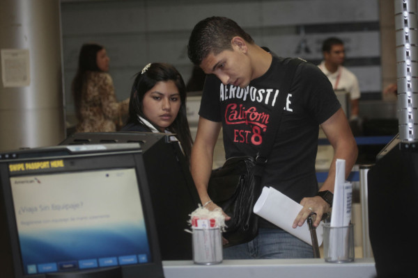 Leverón viajó a Vancouver para unirse a los Whitecaps