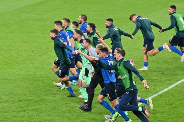 No se vio en TV: Crack del Real Madrid llora tras ser eliminado en la Eurocopa y el festejo de Italia