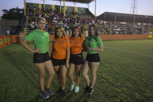 FOTOS: Las lindas chicas que eclipsaron en el juego Honduras-Real España