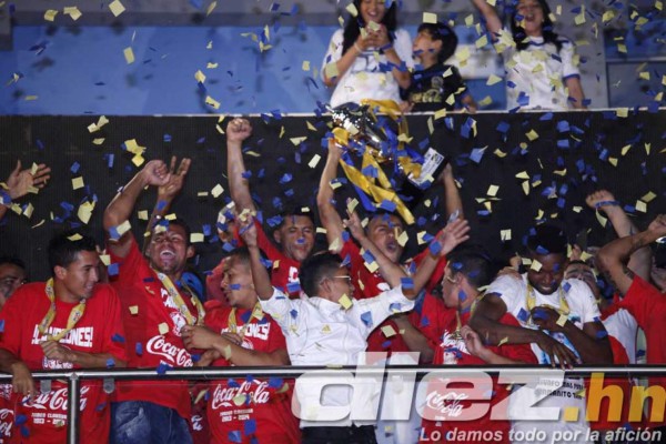 ¡Olimpia se corona campeón de Honduras!
