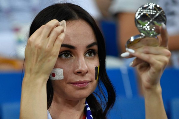 ¡Preciosuras! Las bellas aficionadas que robaron las miradas en el Bélgica-Japón