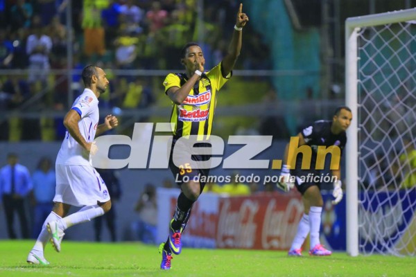 La mejores imágenes del clásico España Olimpia