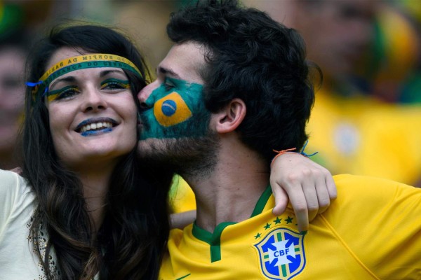 Los Mejores 'BESOS” del Mundial Brasil 2014