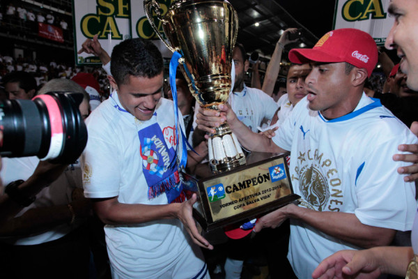 OLIMPIA TRICAMPEON APERTURA 2012