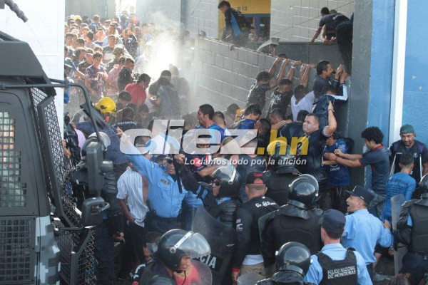 Impactantes: Las fotos de la tragedia y los minutos de terror en el Nacional