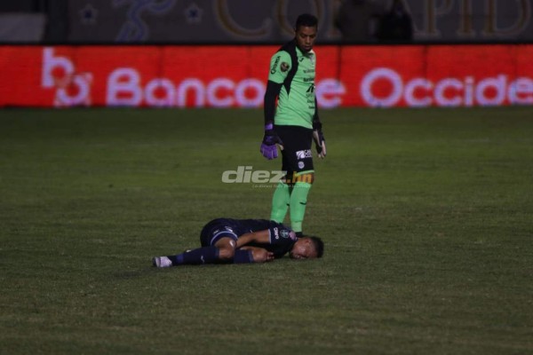 El gesto de Ramiro Rocca tras anotar, el bonito detalle de Diego Vázquez y el rostro de decepción de Héctor Vargas