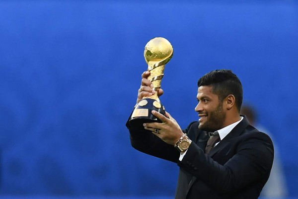 ¿Qué hizo Low? Las imágenes que no se vieron por TV en juego Chile-Alemania