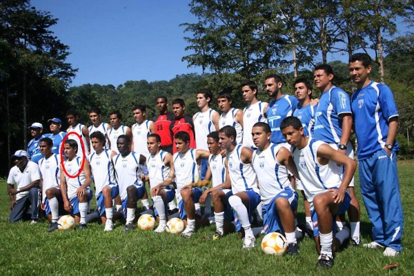 15 fotos de Ángel 'El Sacerdote' Castro en su etapa de futbolista