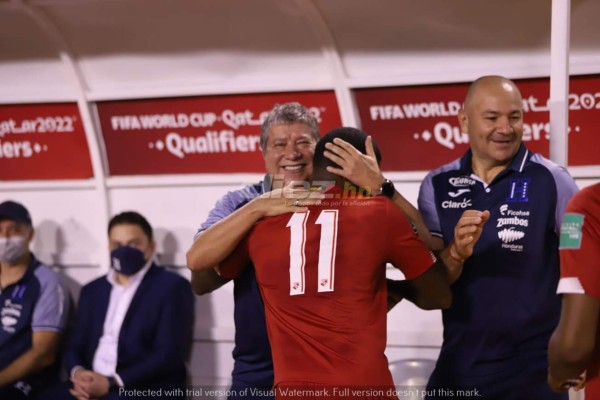 La noche que pintaba como fiesta y terminó en una pesadilla para 'Bolillo' Gómez en su debut con Honduras