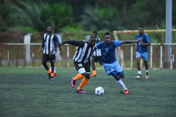 ¡Lindo ambiente! Ex jugadores y legionarios hondureños juegan partido benéfico en La Ceiba
