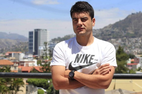 MERCADO: Real España busca central, Olimpia y Henry Figueroa son noticia