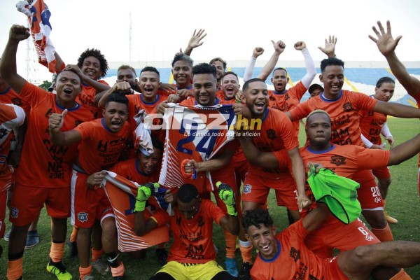 ¡Lágrimas de felicidad y pasillo! Las imágenes de la final donde Nacional aseguró su boleto a Liga de Ascenso