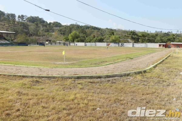 Las condiciones en las que se encuentra el estadio Argelio Sabillón, casa del Real Juventud