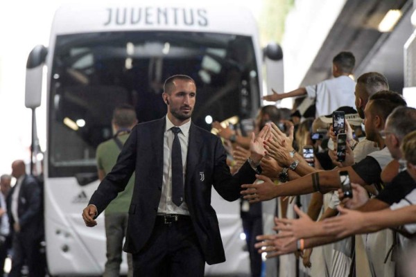 Así recibieron a Cristiano Ronaldo en su primer juego con la Juventus en el Allianz Stadium