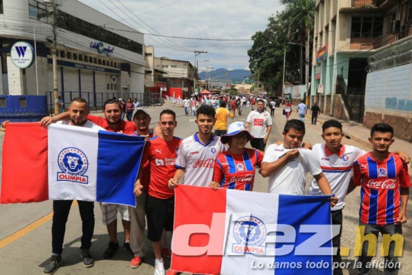 Bonito ambiente en el estadio Nacional para la final Olimpia-Motagua