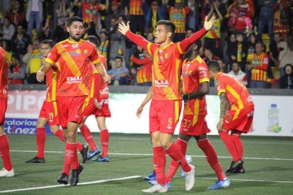 Herediano empata ante Alajuelense y ahora tendrán que jugar una finalísima