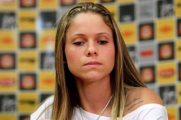Erika Cristiano, la hermosa brasileña que brilla en el PSG femenino de Francia