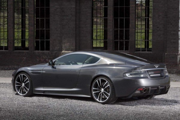 FOTOS: Así quedó el lujoso Aston Martin de Raúl García tras el choque