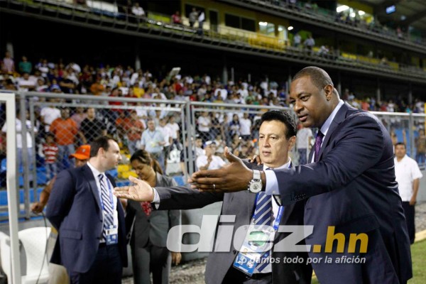 Imágenes de las diferentes visitas de Jeffry Webb a Honduras