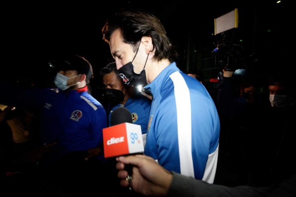 Con toda la artillería: El América de Solari llegó a Honduras y trae a sus figuras para juego ante Olimpia