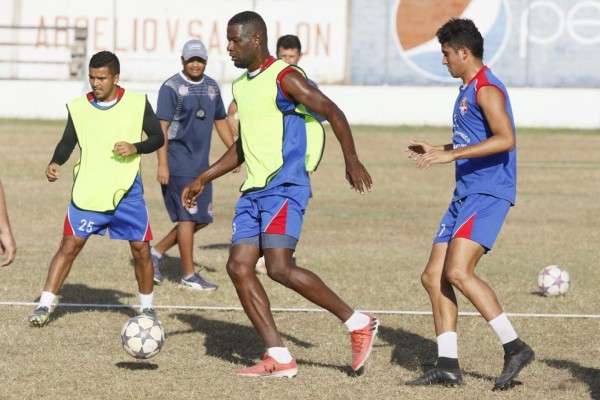 Los futbolistas veteranos que siguen dando guerra en la Liga de Ascenso en Honduras