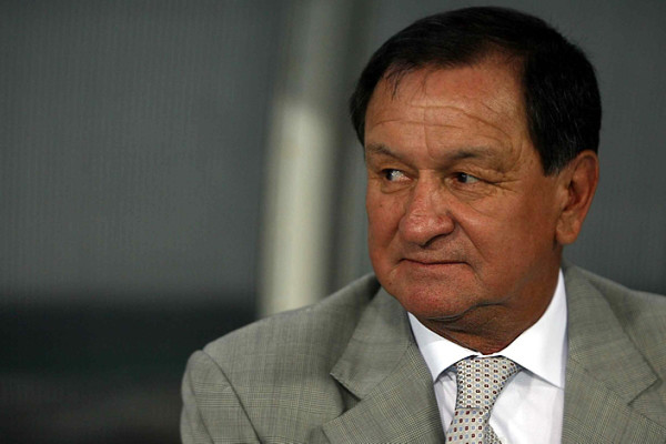 México nombra DT a Meza por un partido