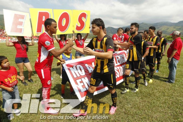 Fiesta en Tocoa: Real Sociedad celebra y va a su cuarta final