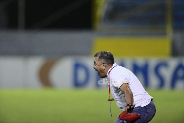 Afición reprende a Marathón; el irrespeto a Carlos Tábora y el descontrol de Obed Enamorado