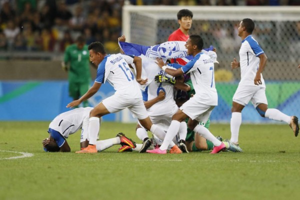 Imágenes del momento histórico para Honduras tras pasar a semifinales en Río 2016