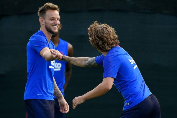 Griezmann, pura risa: Así fue el primer entrenamiento del Barcelona con sus fichajes
