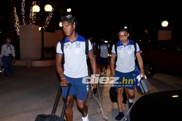 Rostros tristes, abatidos y un desertor: Así fue la llegada de Honduras a Los Ángeles