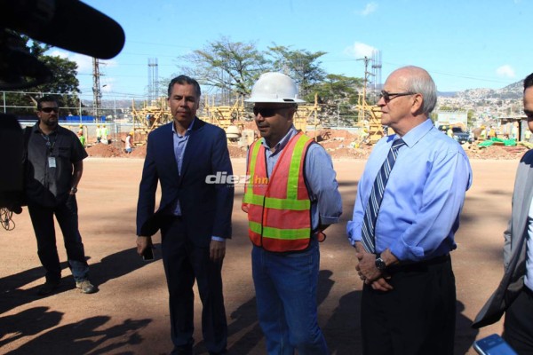 Fotos: Fenafuth supervisa el avance de las obras en el mini estadio del Birichiche