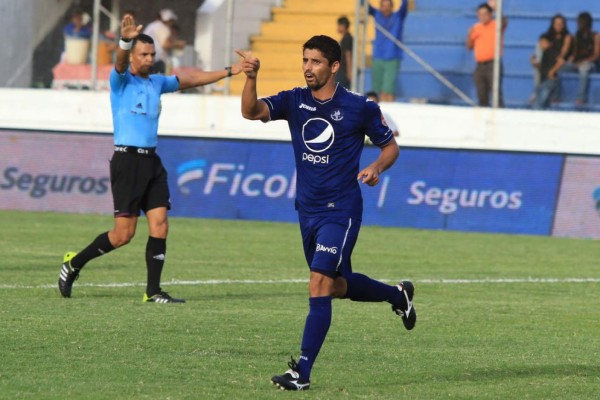 Las figuras del Clausura en Honduras que quedaron sin contrato