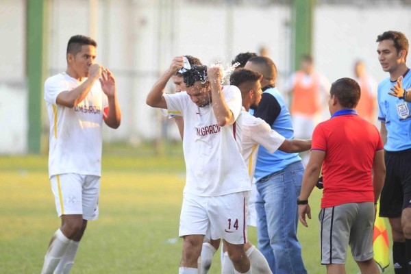 ¡AMBIENTAZO! La multitud que acompaña a los equipos en el Ascenso