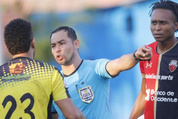 Chicas bellas, lágrimas y ambientazo: Así se vivió en Copán el Deportes Savio-Génesis por la Liga de Ascenso