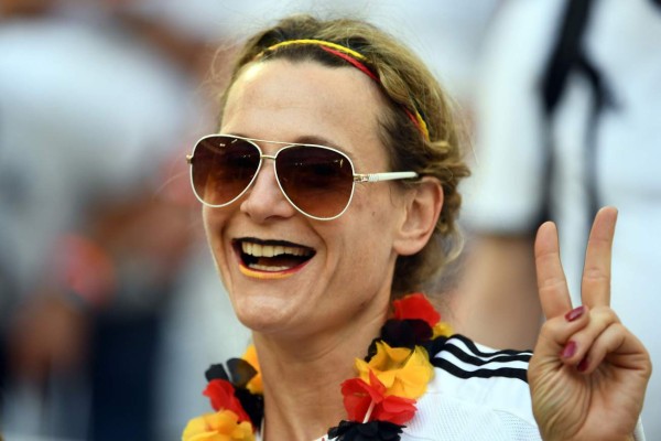 Fotos: La sensualidad en su máximo esplendor en el Francia-Alemania