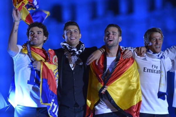 El Real Madrid celebra en la Cibeles