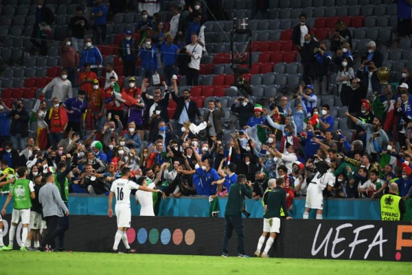 Fotos: Las lágrimas y sufrimiento del mejor jugador italiano; la tristeza de Bélgica y Hazard