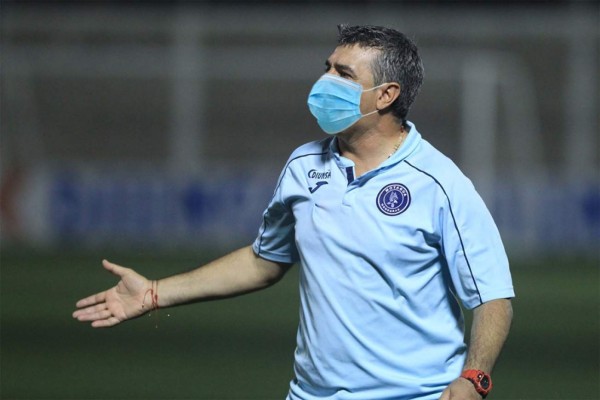 En fotos: Así serían los clásicos de Liga en Honduras con jugadores usando mascarillas