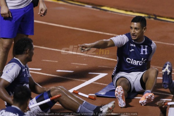La visita especial en la práctica de la Selección de Honduras y el gesto de Fabián Coito