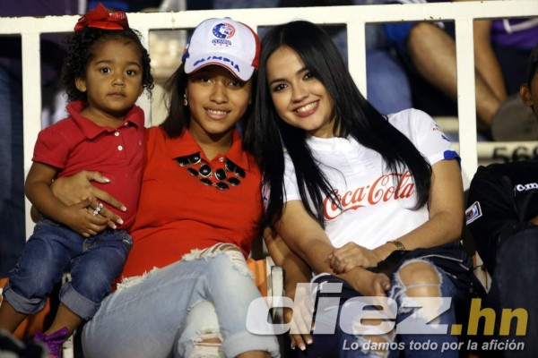 FOTOS: Estas son las chicas lindas que nos dejó el Apertura 2015