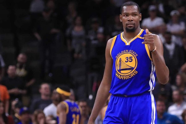 ¡Cifras de escándalo! Los basquetbolistas que más dinero reciben al año, lo de Lebron James estratosférico&nbsp;&nbsp;