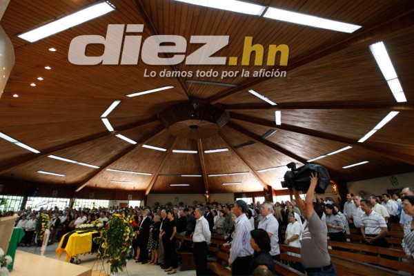 La emotiva despedida a Mario Verdial.